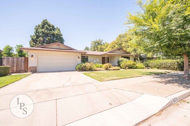 Building Photo - Fresno Westside Home, 3BR/2BA, Built 1966 ...