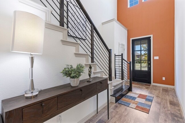 Foto del edificio - 1456 Kit King Dr