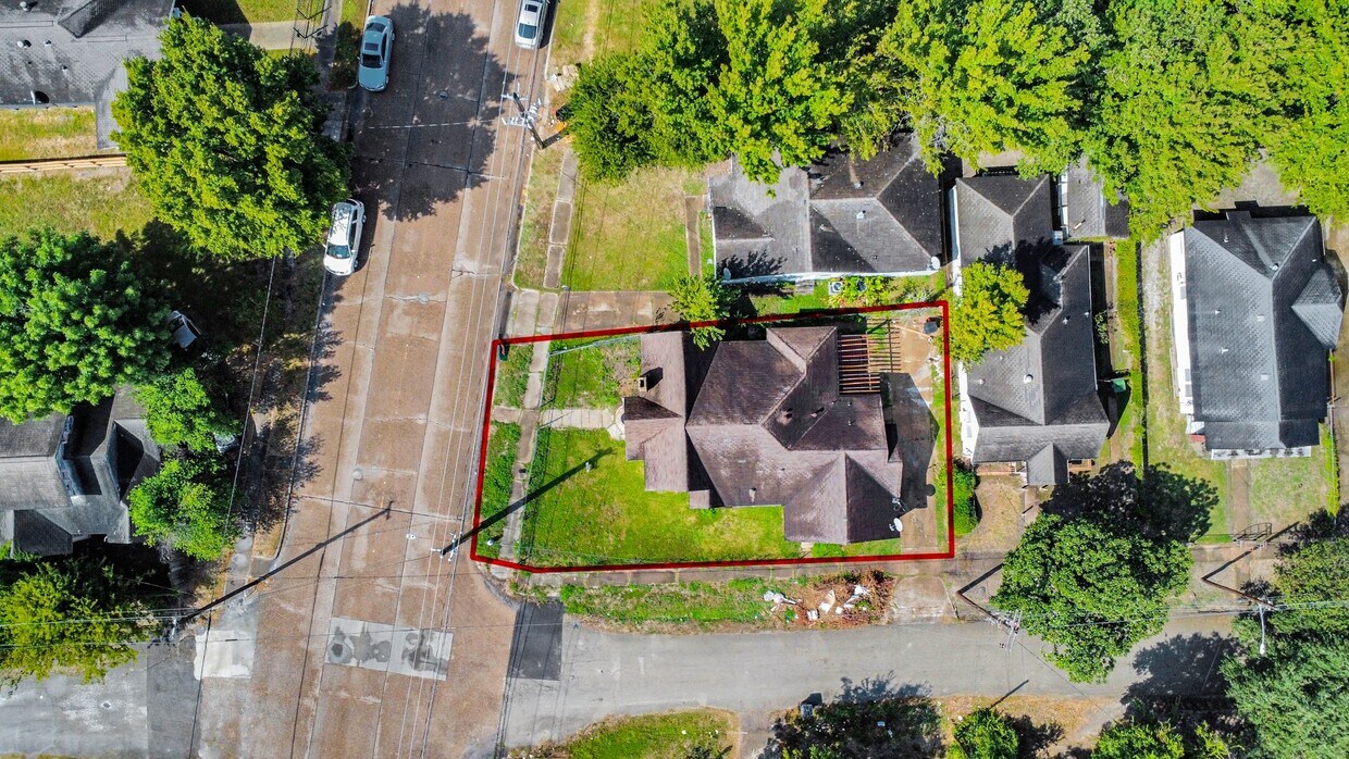 Foto principal - 3319 Holman St