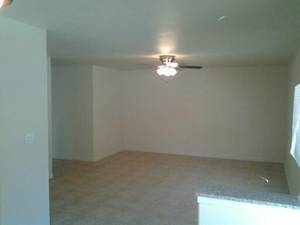 Building Photo - 6213 Almond Ave