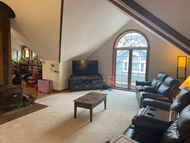 Foto del edificio - 120 Edgerton St