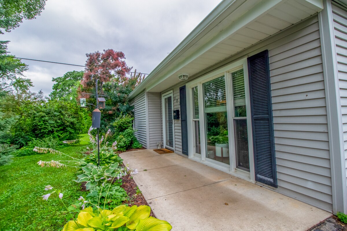 303 Starry Ave, Monona, WI 53716 House Rental in Monona, WI