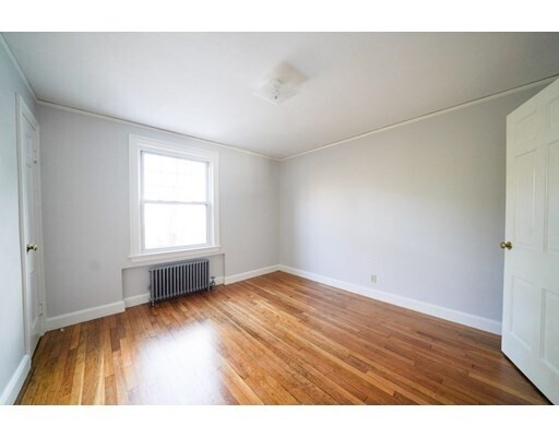 Building Photo - 14 Paul Revere Rd