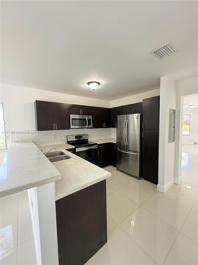 Foto del edificio - 13728 SW 258th Ln