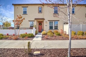 Building Photo - 4008 Gunnar Dr