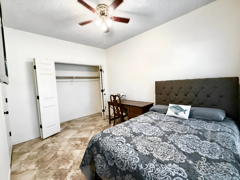 Primary Photo - 1405 Ridgemoor Ln