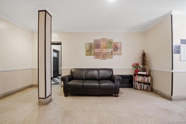 Foto del edificio - 2244 Bronx E Park