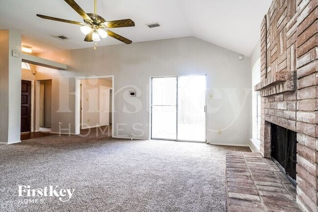 Foto del edificio - 5902 Quail Village Dr