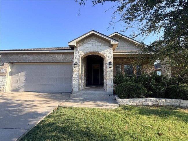 Foto del edificio - 516 Wyndcrest Drive