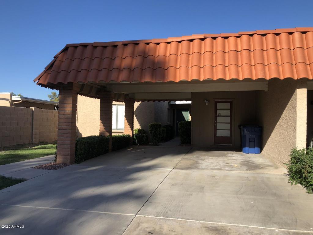 Primary Photo - 724 E Oxford Dr