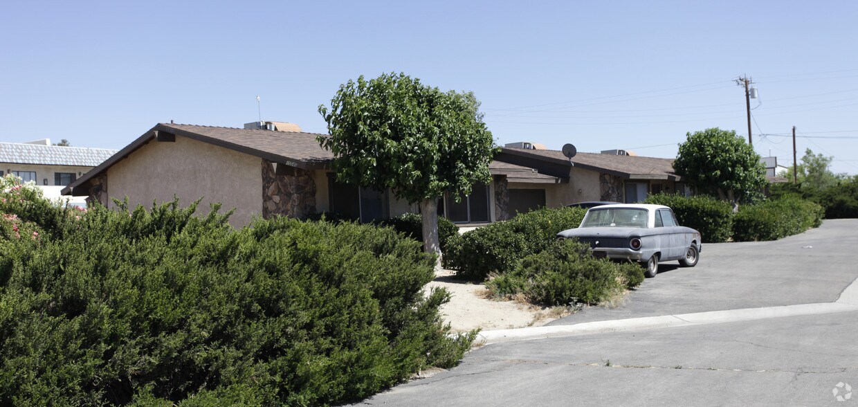 Foto principal - 15585 Tokay St