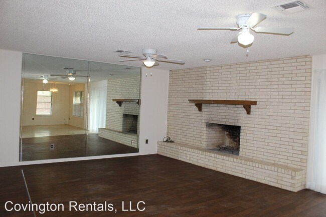 Foto del edificio - 3 br, 2 bath House - 996 Lake Road