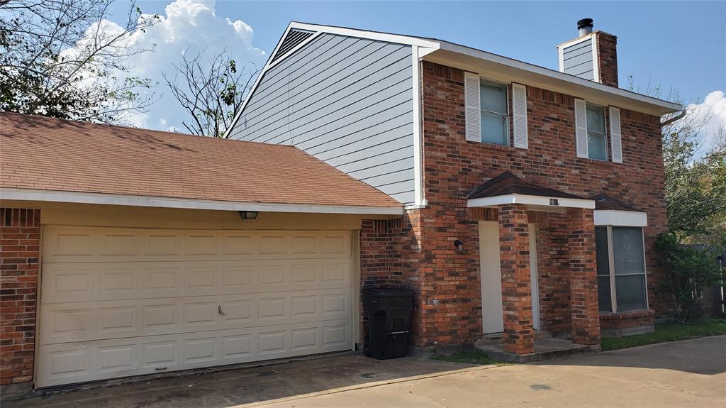 Foto principal - 9205 Carousel Ln