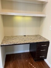 Building Photo - Luxe at Katy