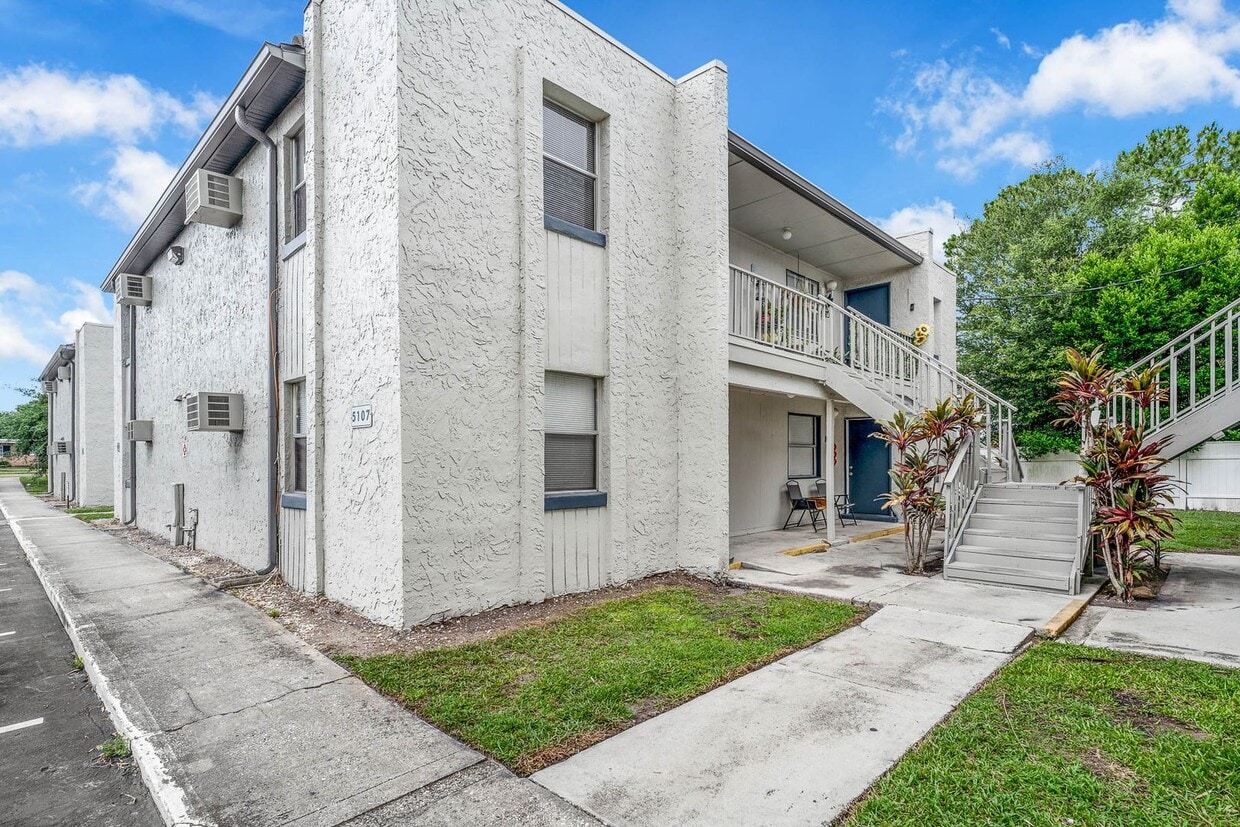 1BD/1BA Apartment off Curry Ford in Henley... - 1BD/1BA Apartment off Curry Ford in Henley...