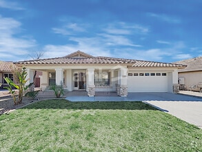 Building Photo - 9665 E Olla Ave