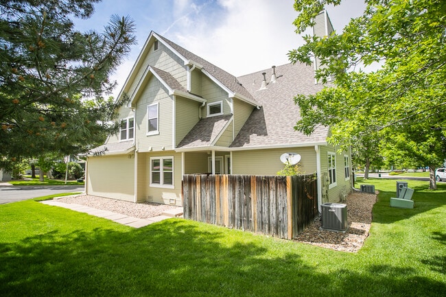 Photo - 9010 Zephyr Ct Townhome