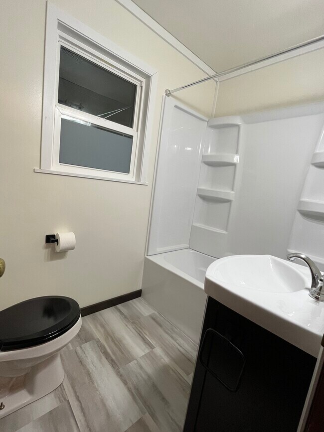 Foto del edificio - 229 W Marquette St