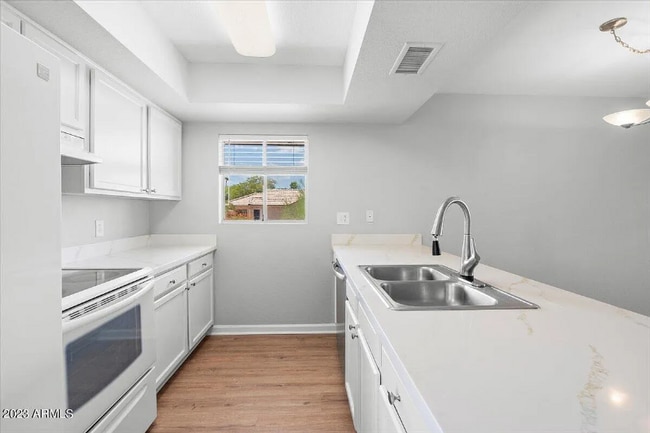 Photo - 16720 E Westby Dr Apartment