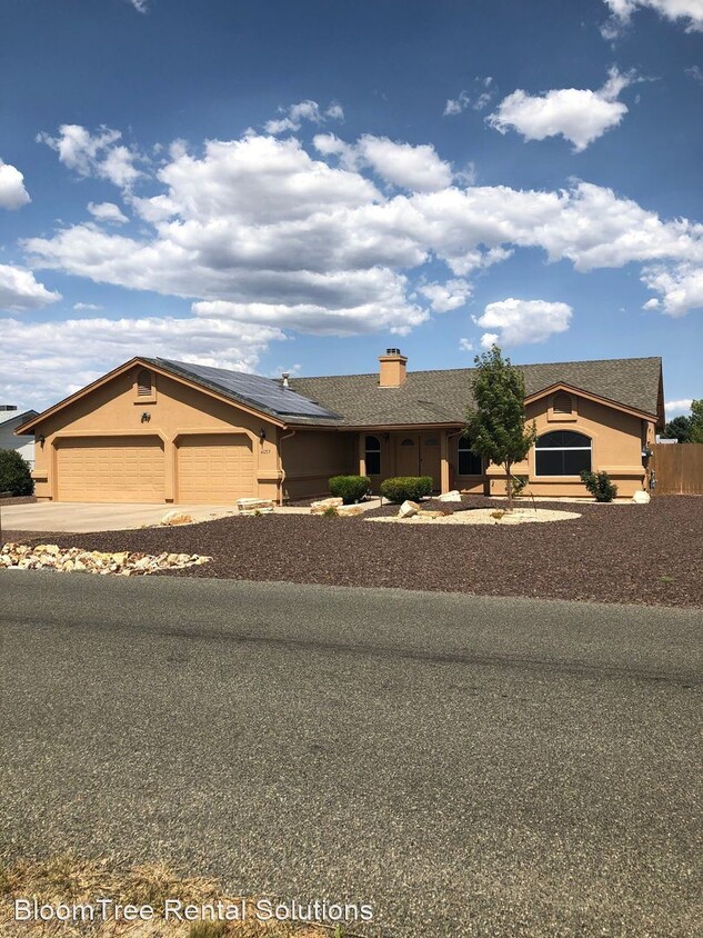 Primary Photo - 3 br, 3 bath House - 4035 N Tonopah Drive