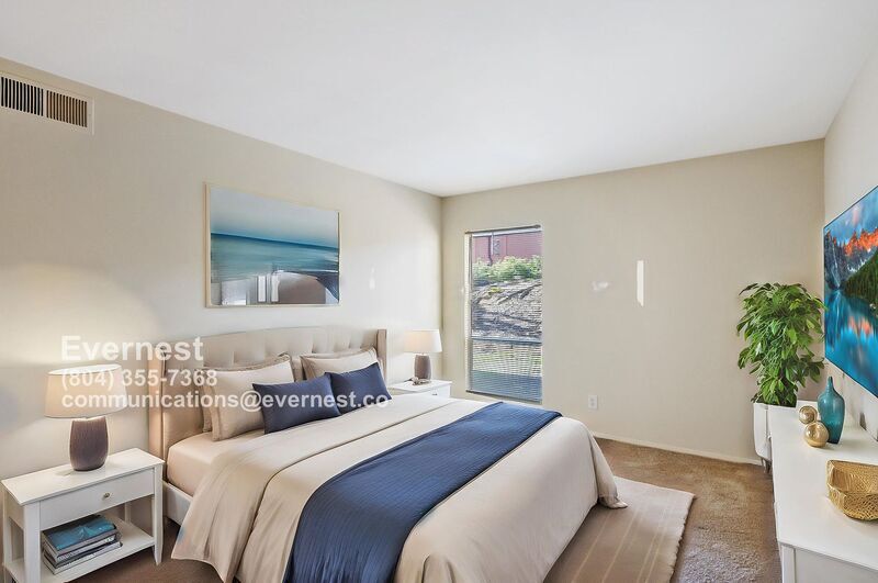 Foto del edificio - 2235 Sedgwick St