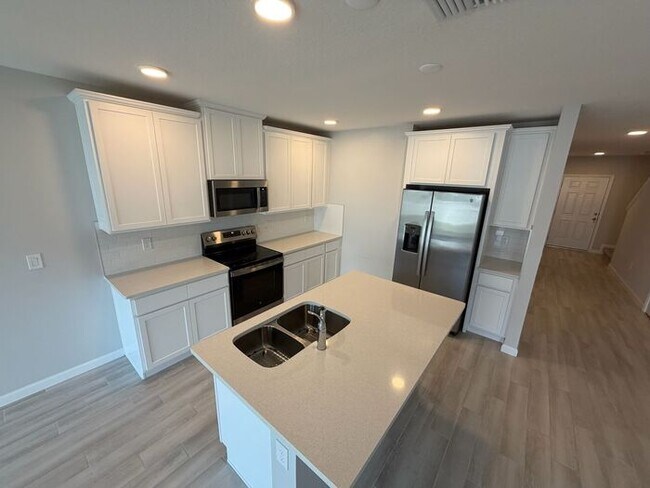 Foto del edificio - Welcome to your dream home in Tyson Ranch! ** $500 off Move in Special**