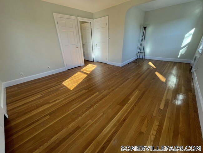 Building Photo - 279 Washington St