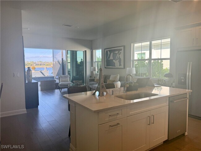 Building Photo - 9179 Cayman Dr