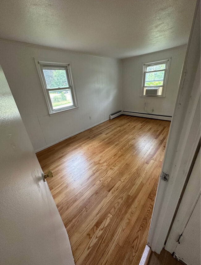 Foto del edificio - 150 Judd Ave