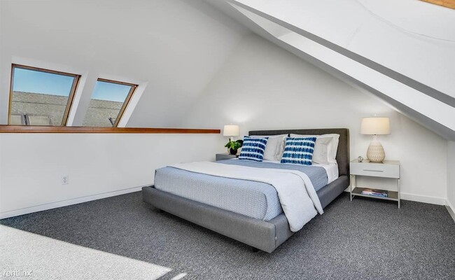 Foto del edificio - 1 br, 1.5 bath Condo - 1450 Fourth Street 6