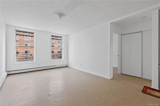 Building Photo - 1469 Hoe Ave