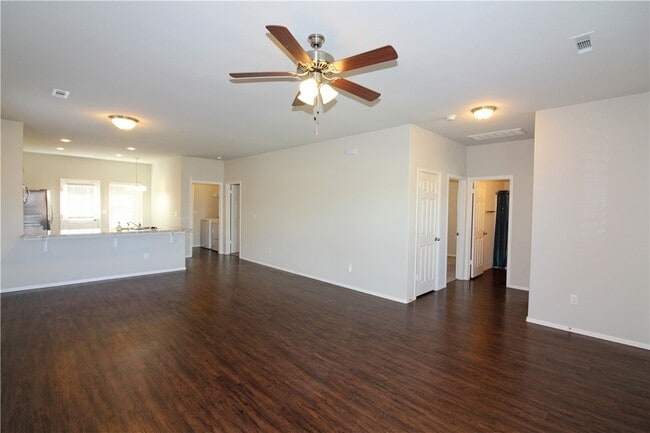 Building Photo - 4309 SW Gallatine Ave