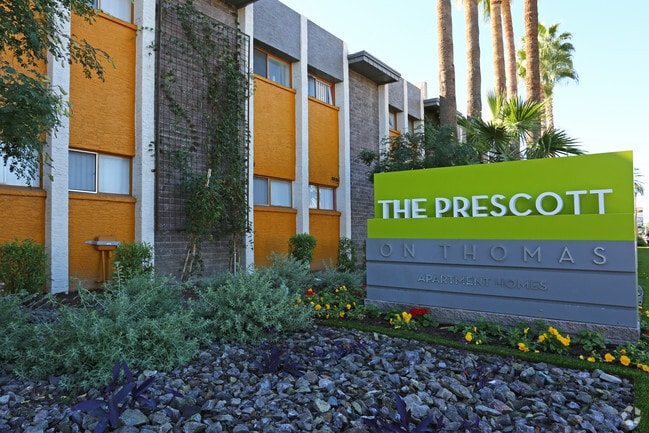 Building Photo - Omnia on Thomas