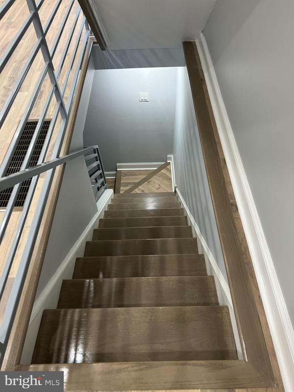 Foto del edificio - 2126 N Darien St