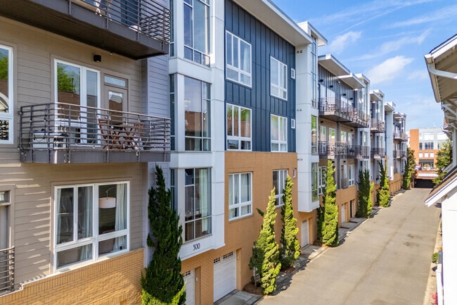 Building Photo - Southborough Condominiums