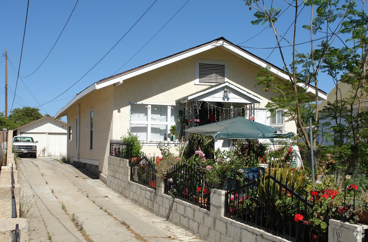 Foto del edificio - 423 N 10th St