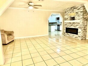 Building Photo - 2134 Rainy River Dr