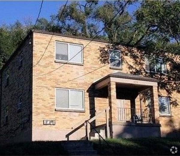 Apartments near Newport Pavilion in Newport, KY Page 6