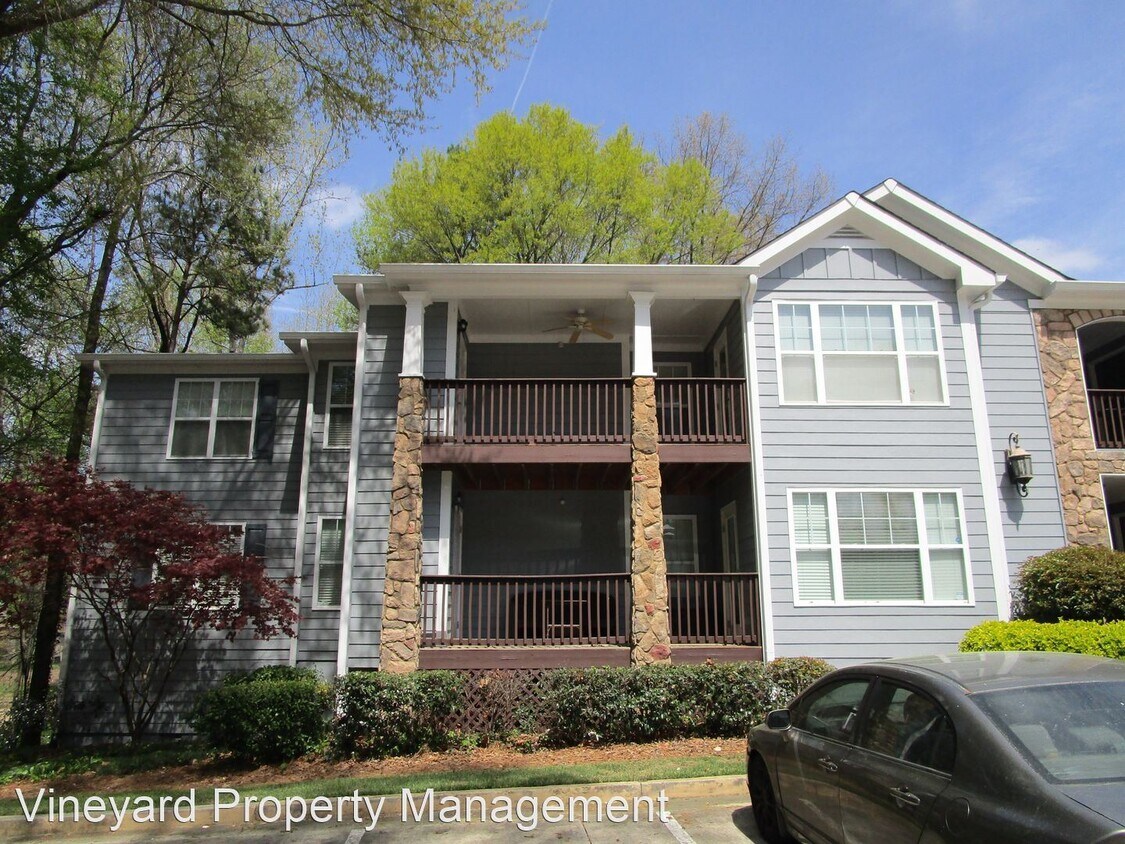Foto principal - 3 br, 2 bath Apartment - 203 Madison Lane SE