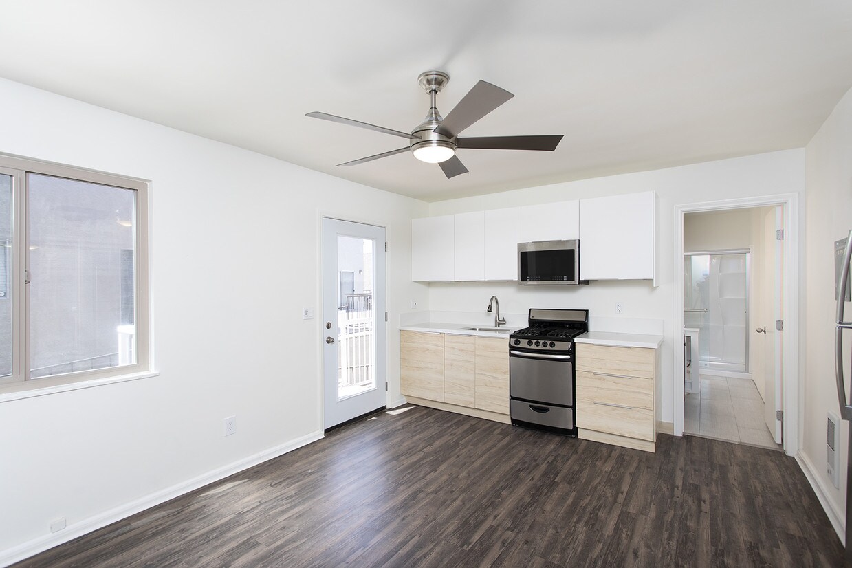 Primary Photo - La Jolla Village Remodeled Studio