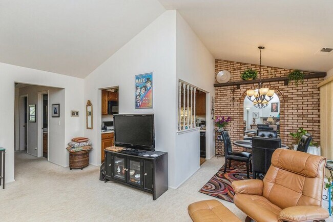 Living room - 227 Blossom Ct