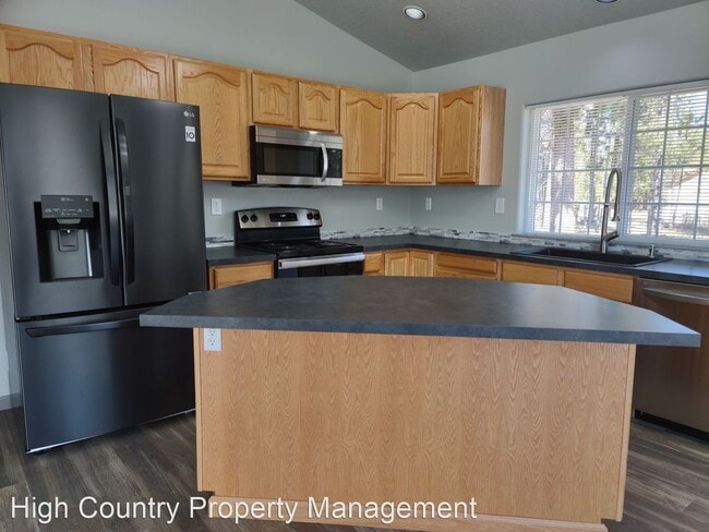 Building Photo - 3 br, 2 bath House - 17272 Widgeon Dr.
