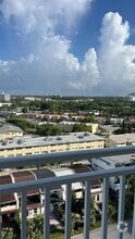 Building Photo - 2100 Sans Souci Blvd