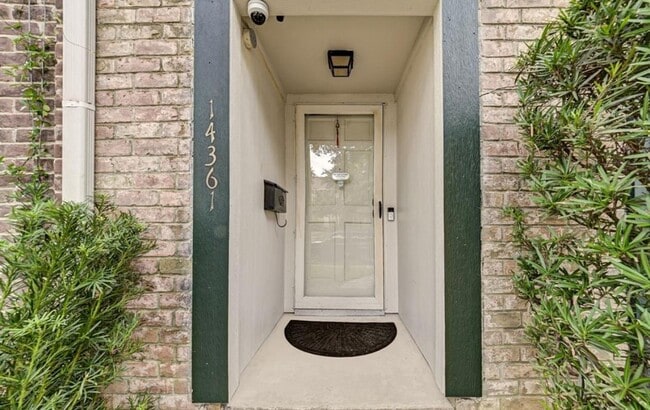 Building Photo - 14361 Misty Meadow Ln