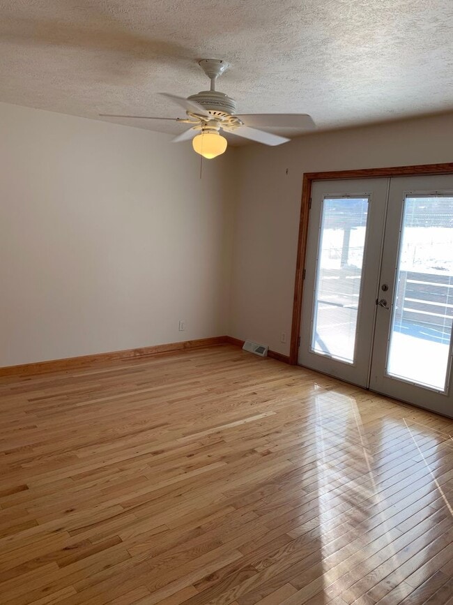 Foto del edificio - Country living close to the foothills