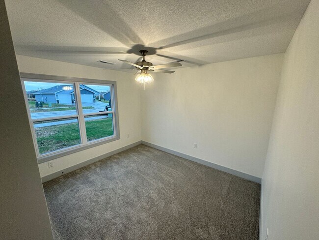 Building Photo - Brand New 3 Bed 2 Bath Home in East Manhattan