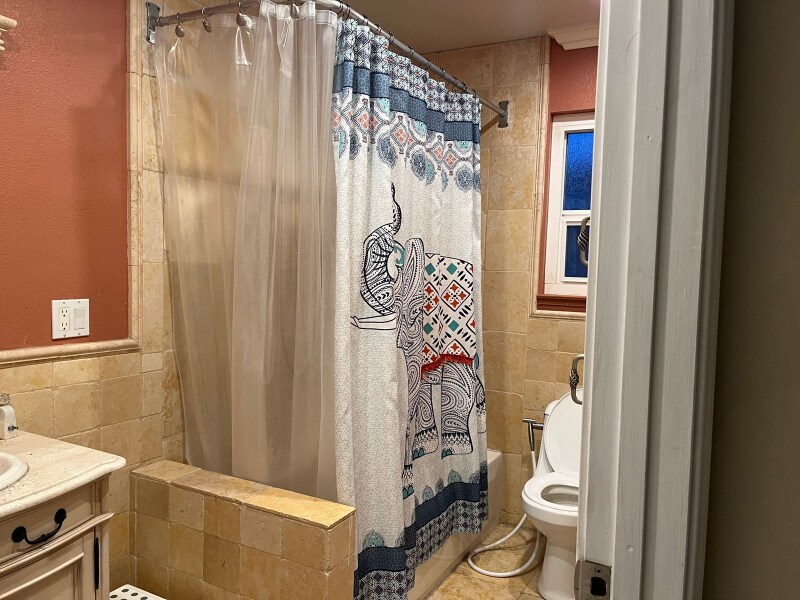 Building Photo - 3645 Dunsmuir Cir