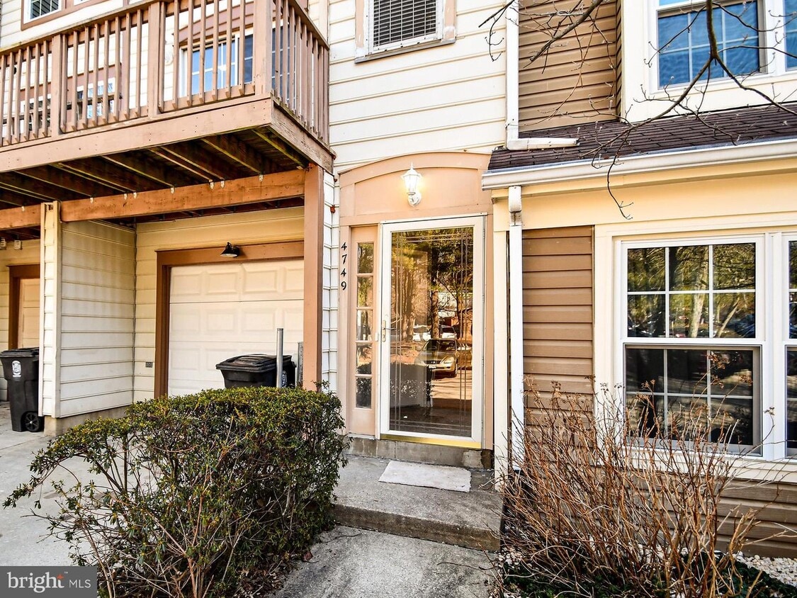 4749 RIVER VALLEY Way Unit 55, BOWIE, MD 20720 Room for Rent in BOWIE