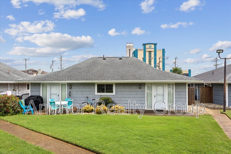 Primary Photo - 5608A Atlantic Ave