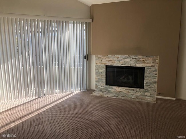 Building Photo - 2 br, 2 bath House - 68 Baycrest Ct # 56